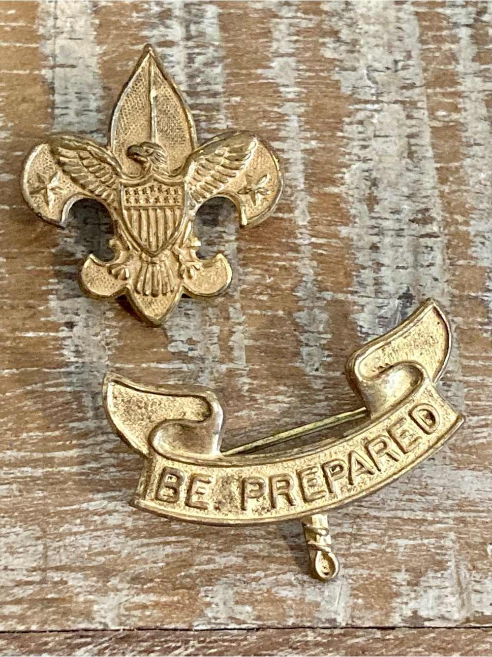 Boy Scouts 'Be Prepared' Pin Set Gold Tone